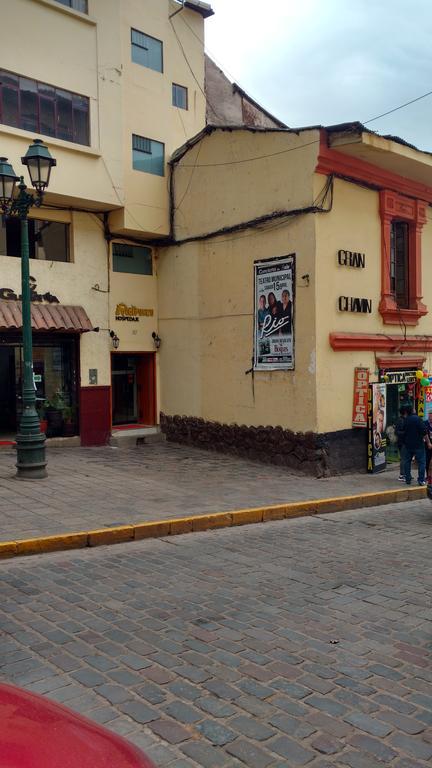 Hospedaje Qori Punku Cusco Ngoại thất bức ảnh