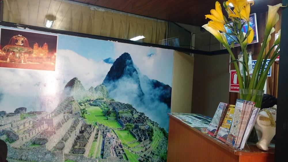 Hospedaje Qori Punku Cusco Ngoại thất bức ảnh